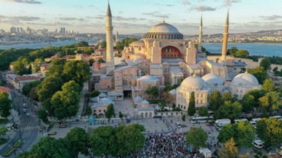 Sabah Namazı Ne Zaman Kılınır? İstanbul’da Ezan ve İmsak Saatleri