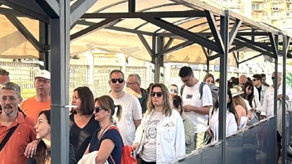 Kuşadası Limanı'nda Sisam yoğunluğu