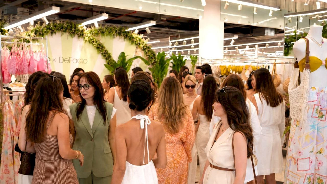 DeFacto x LilyRose koleksiyonu Bodrum’da tanıtıldı