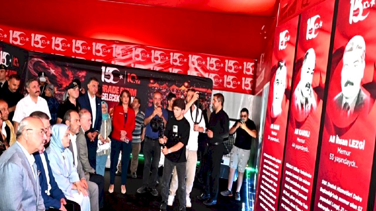 Denizli'de 15 Temmuz Anma Çadırı Açıldı