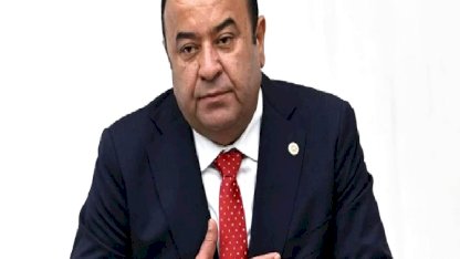 Adnan Beker CHP'den istifa etti
