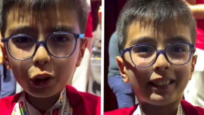 Dünya birincisi olan Ali Koç'un annesiyle diyaloğu gülümsetti