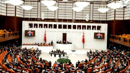 En düşük emekli aylığını da içeren kanun teklifi komisyonda