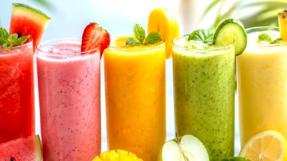 Yaz Sıcağında Serinliğin Doğal Adresi: Evde Kolayca Hazırlayabileceğiniz Ferah Smoothie Tarifleri