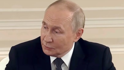 Putin SPIEF 2025’te Konuştu: Ekonomik Kriz Yok, Askeri Güç Artıyor!